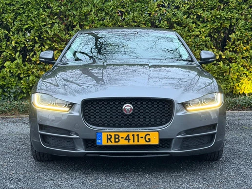 Jaguar XE - Afbeelding 9 van 22