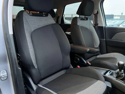 Citroën C4 Picasso - Afbeelding 27 van 30