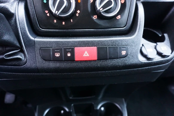 Peugeot Boxer - Afbeelding 21 van 23