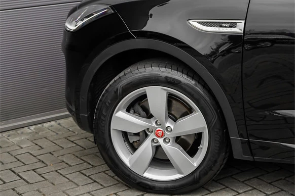 Jaguar E-PACE - Afbeelding 17 van 30