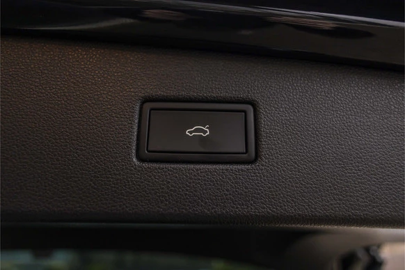 Volkswagen Tiguan - Afbeelding 14 van 30