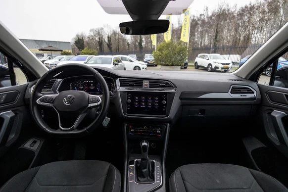 Volkswagen Tiguan - Afbeelding 17 van 30