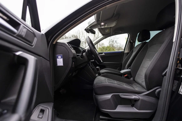 Volkswagen Tiguan - Afbeelding 21 van 30