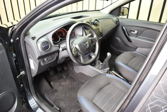 Dacia Logan - Afbeelding 26 van 30