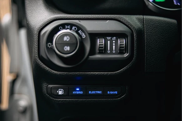 Jeep Wrangler - Afbeelding 28 van 30