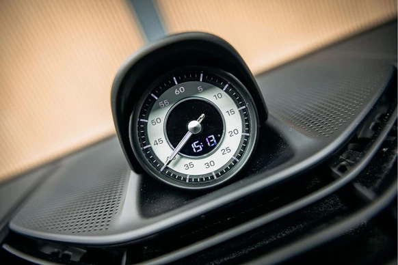 Porsche Taycan - Afbeelding 12 van 30