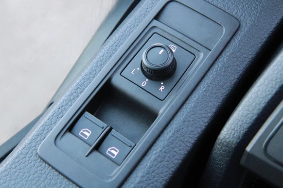 Volkswagen Transporter - Afbeelding 13 van 26