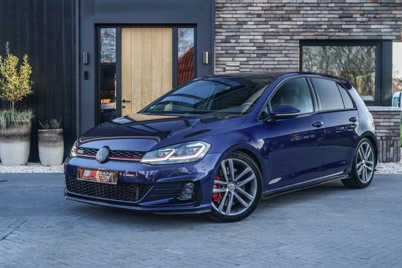 Volkswagen Golf - Afbeelding 1 van 30