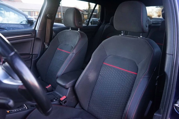 Volkswagen Golf - Afbeelding 9 van 30