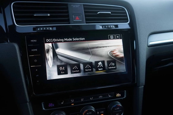 Volkswagen Golf - Afbeelding 14 van 30