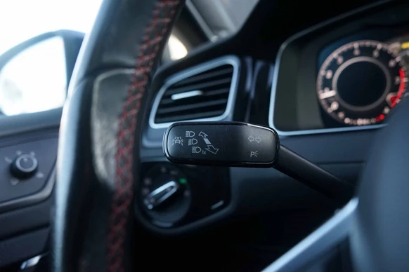 Volkswagen Golf - Afbeelding 27 van 30