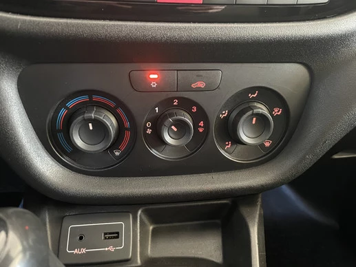 Fiat Doblò - Afbeelding 11 van 21