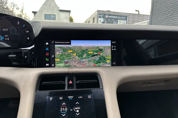 Porsche Taycan - Afbeelding 22 van 30