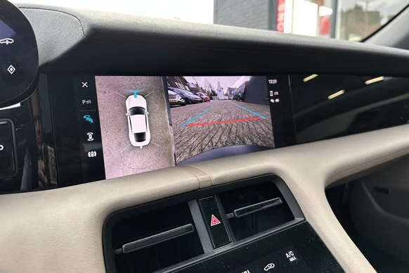 Porsche Taycan - Afbeelding 27 van 30