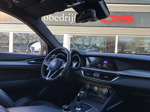 Alfa Romeo Stelvio - Afbeelding 2 van 29