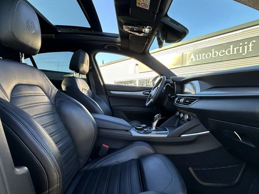 Alfa Romeo Stelvio - Afbeelding 8 van 29
