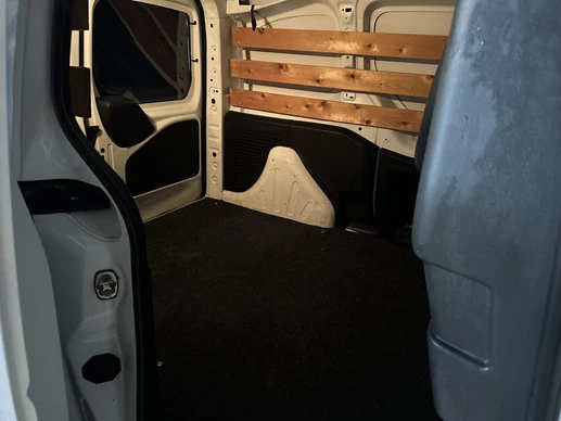 Peugeot Partner - Afbeelding 7 van 19