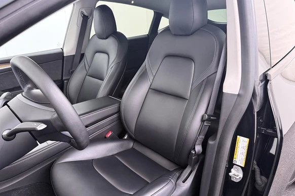 Tesla Model Y - Afbeelding 9 van 28