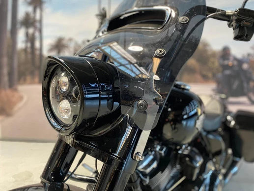 Harley-Davidson Road King - Afbeelding 9 van 13