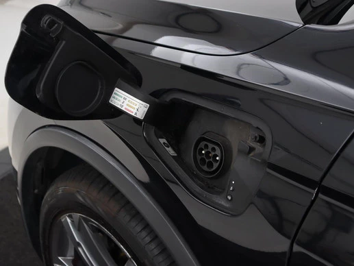 Volkswagen Tiguan - Afbeelding 14 van 30