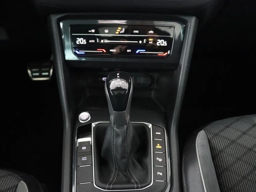 Volkswagen Tiguan - Afbeelding 16 van 30