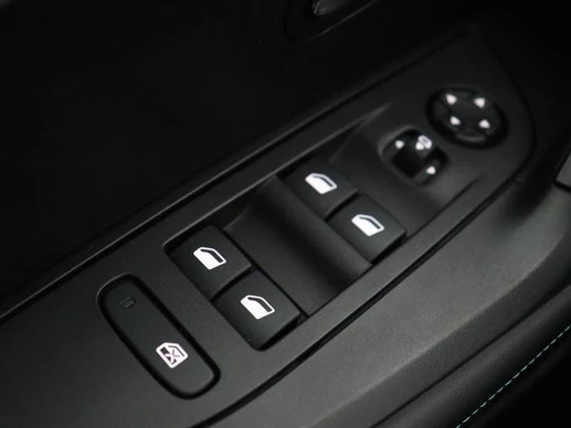 Peugeot 2008 - Afbeelding 16 van 30
