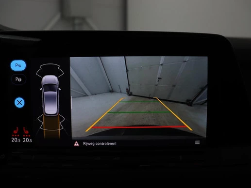 Volkswagen Golf - Afbeelding 14 van 30