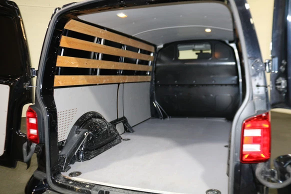 Volkswagen Transporter - Afbeelding 15 van 30