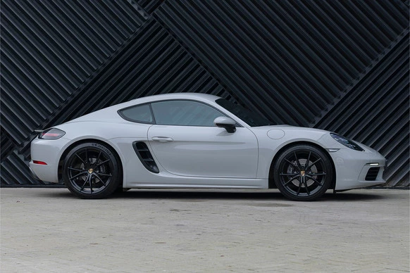 Porsche 718 - Afbeelding 3 van 30