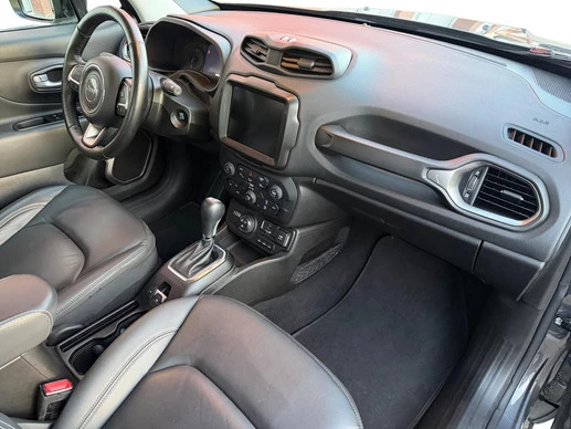 Jeep Renegade - Afbeelding 27 van 30