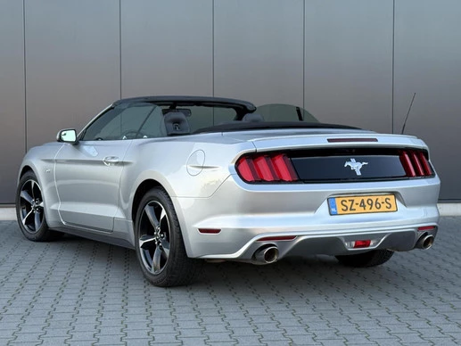 Ford Mustang - Afbeelding 3 van 29