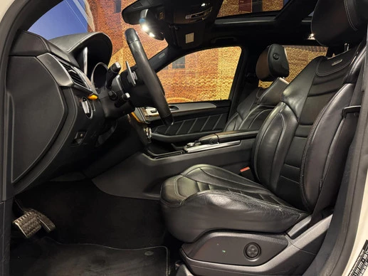 Mercedes-Benz M-Klasse - Afbeelding 21 van 30