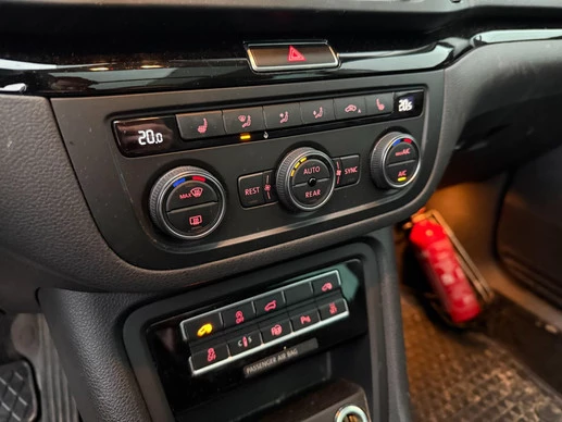 Volkswagen Sharan - Afbeelding 23 van 30