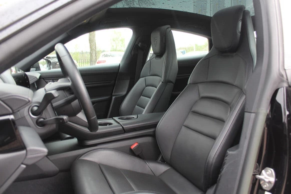 Porsche Taycan - Afbeelding 4 van 21