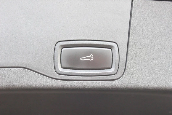 Porsche Taycan - Afbeelding 21 van 21