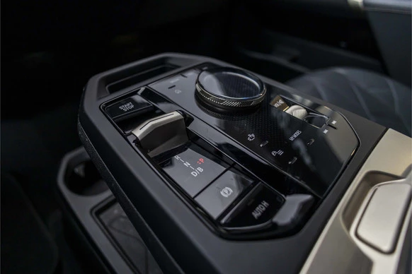 BMW iX - Afbeelding 24 van 30