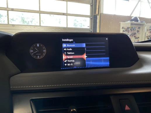 Lexus UX - Afbeelding 28 van 30