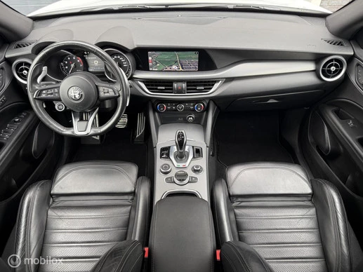Alfa Romeo Stelvio - Afbeelding 4 van 30