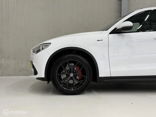 Alfa Romeo Stelvio - Afbeelding 12 van 30