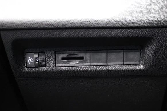 Peugeot 408 - Afbeelding 30 van 30