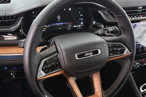 Jeep Grand Cherokee - Afbeelding 12 van 30