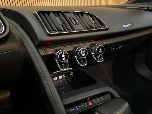 Audi R8 - Afbeelding 11 van 22