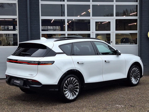 Voyah Free - Afbeelding 3 van 30