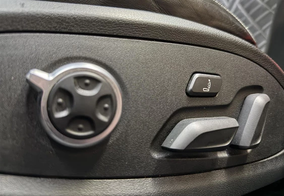 Audi S4 - Afbeelding 17 van 30