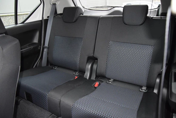 Suzuki Ignis - Afbeelding 10 van 30