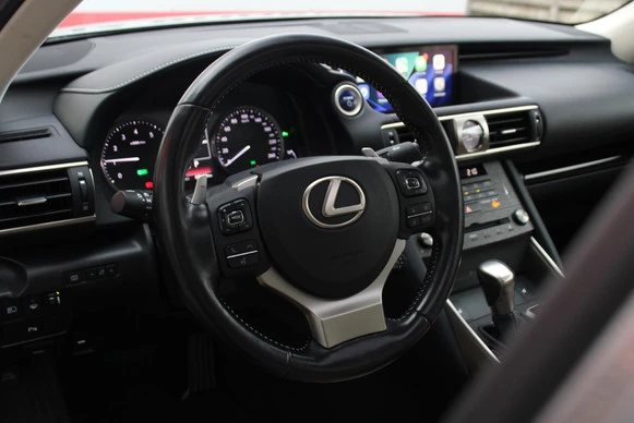 Lexus IS - Afbeelding 4 van 30