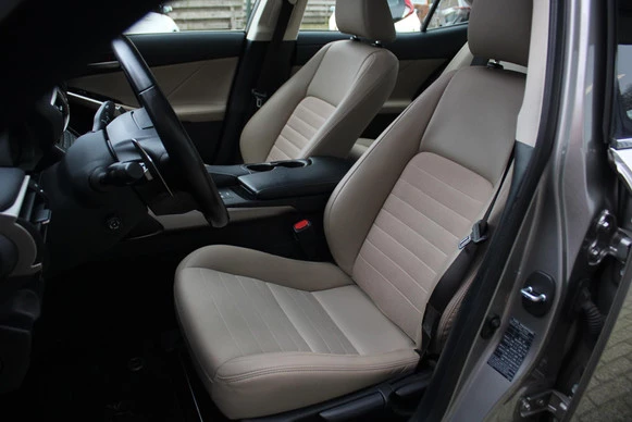 Lexus IS - Afbeelding 5 van 30