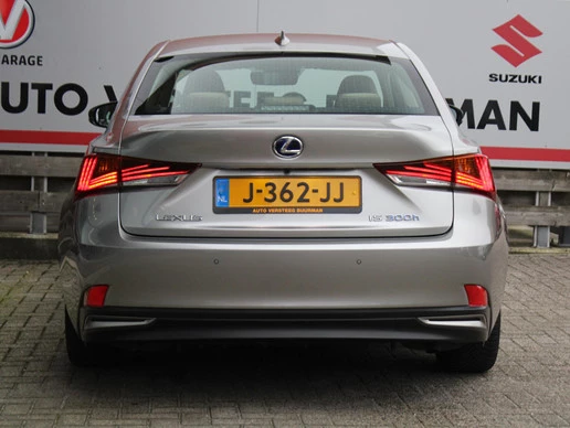 Lexus IS - Afbeelding 10 van 30