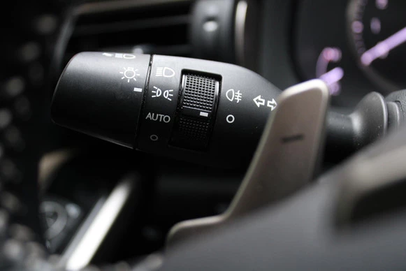 Lexus IS - Afbeelding 27 van 30