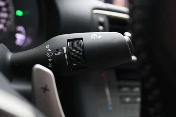 Lexus IS - Afbeelding 28 van 30